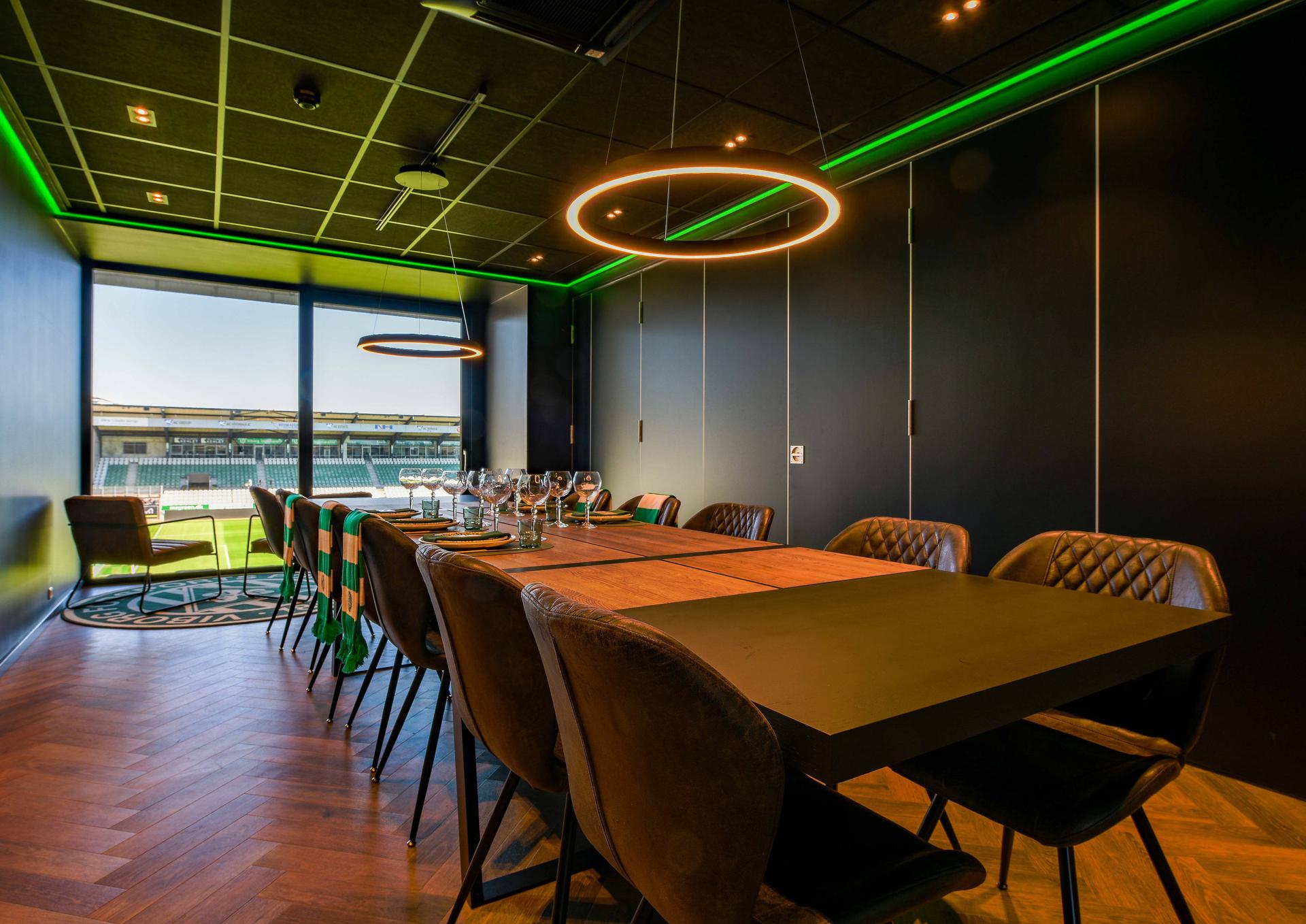 RINGKJØBING LANDBOBANK lounge 2